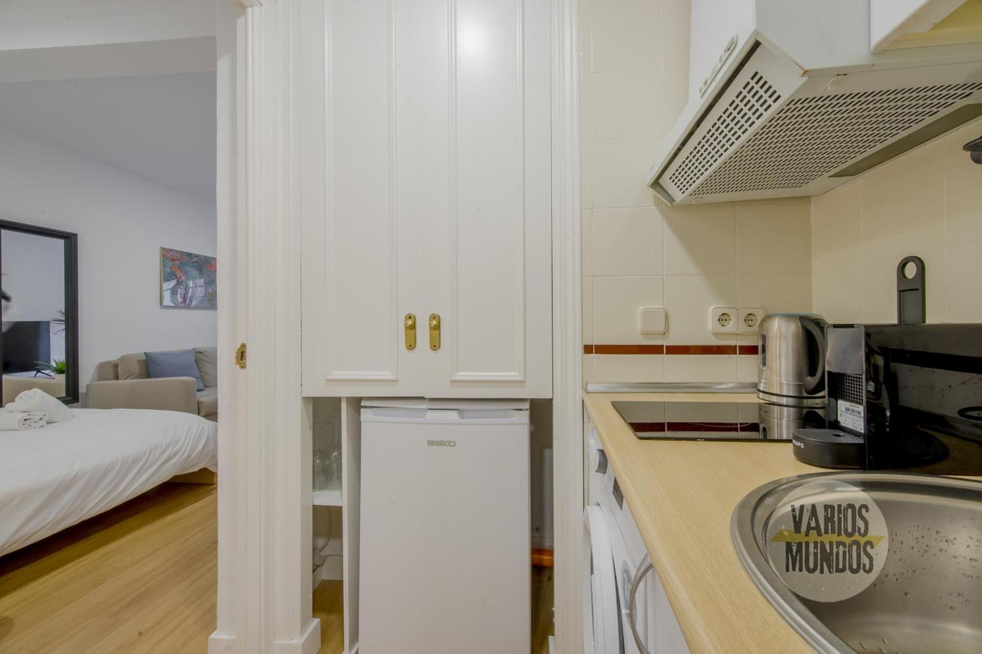 Calle Regueros Loft Para 3Pax En Pleno Chueca Madrid Bagian luar foto