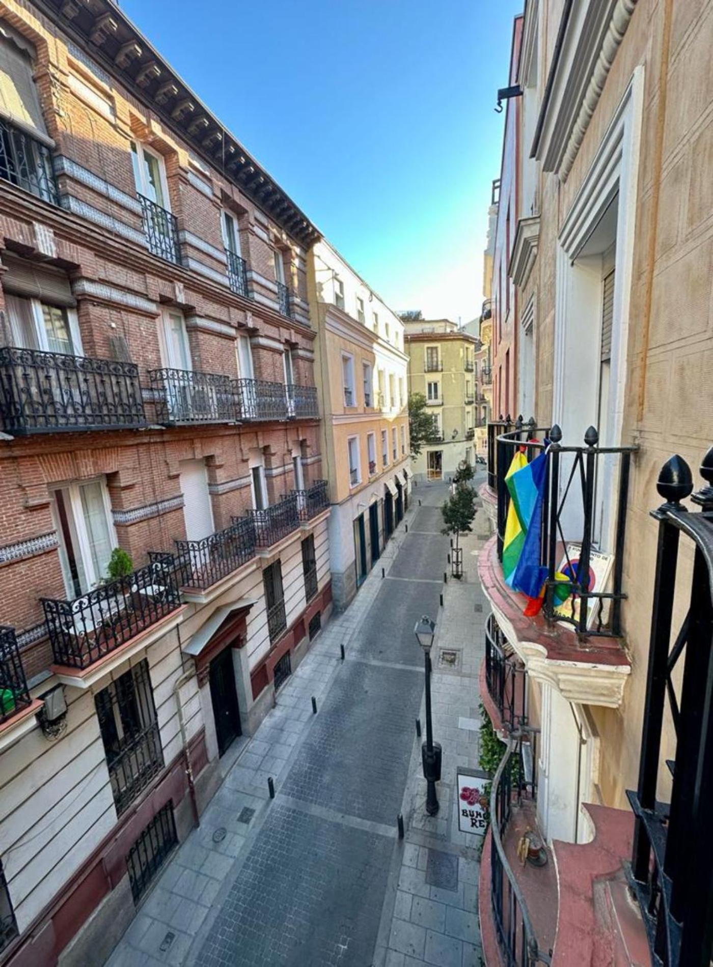 Calle Regueros Loft Para 3Pax En Pleno Chueca Madrid Bagian luar foto